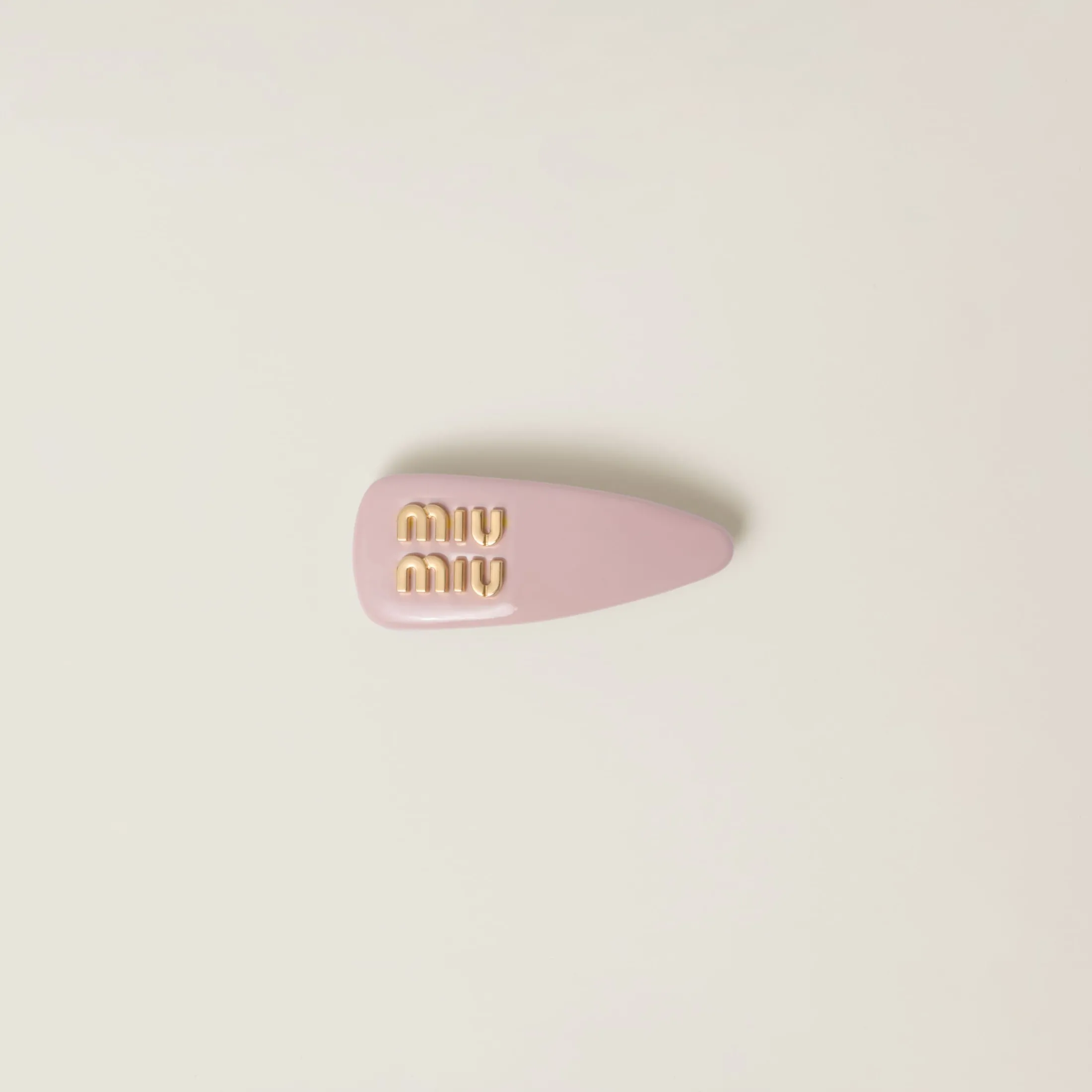 Alabaster Pink Patent Leather Hair Clip | Miu Miu