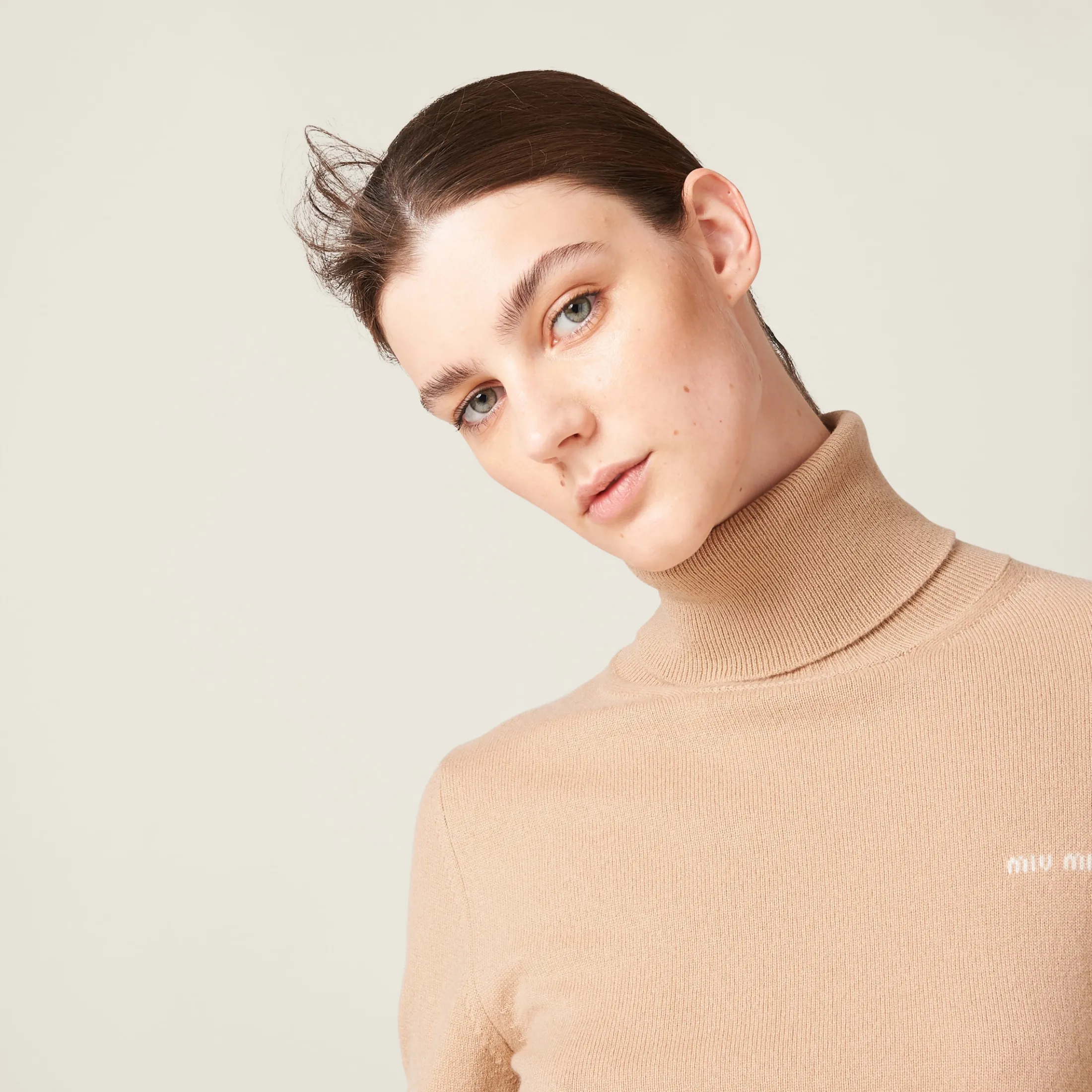 Albino White Cashmere Turtleneck Sweater | Miu Miu