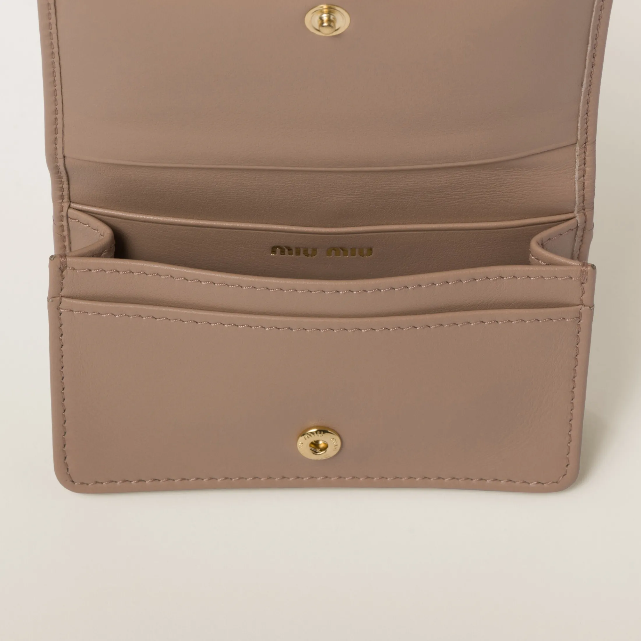 Cameo Leather Card Holder | Miu Miu