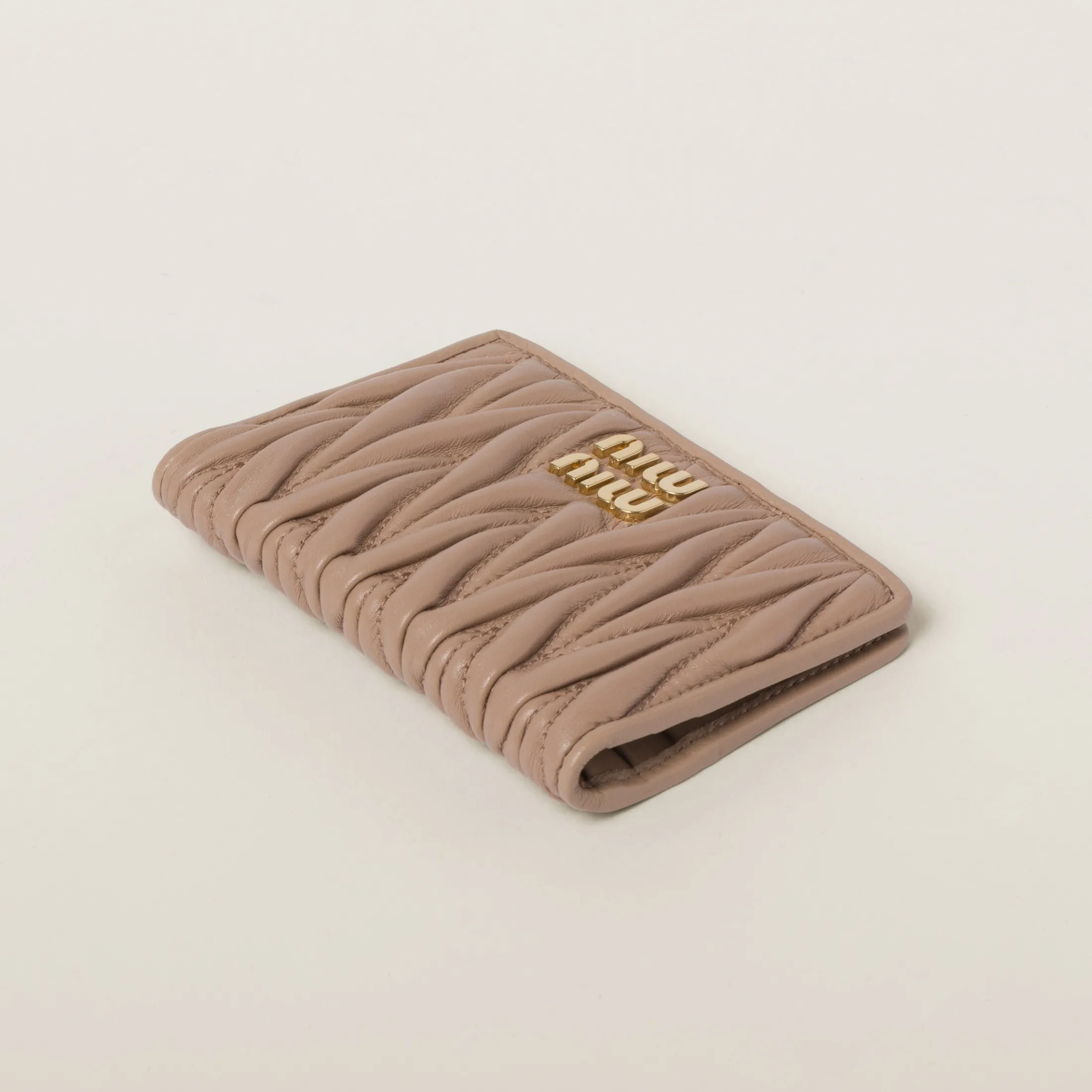 Cameo Matelassé Nappa Leather Card Holder | Miu Miu