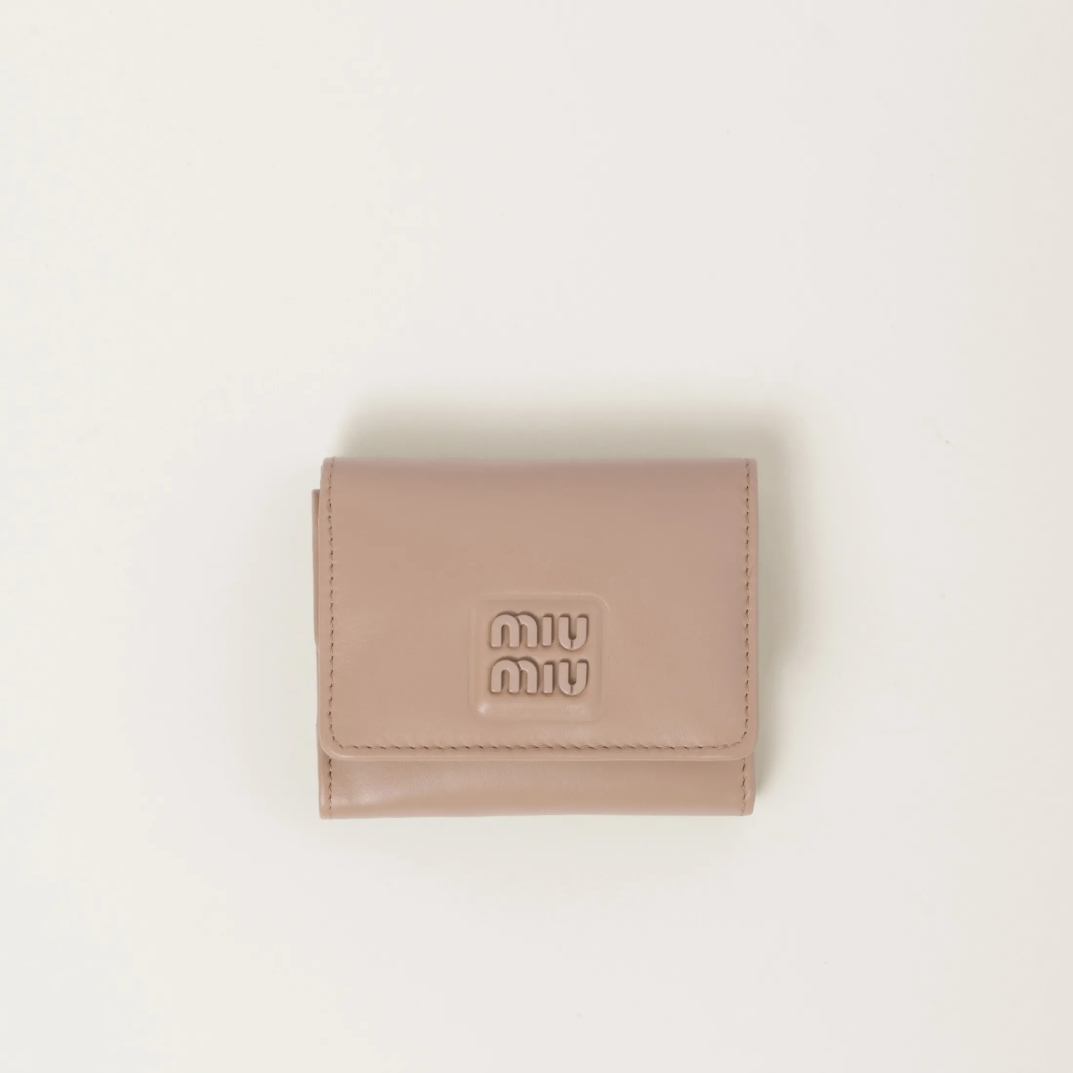 Cameo Small Leather Wallet | Miu Miu