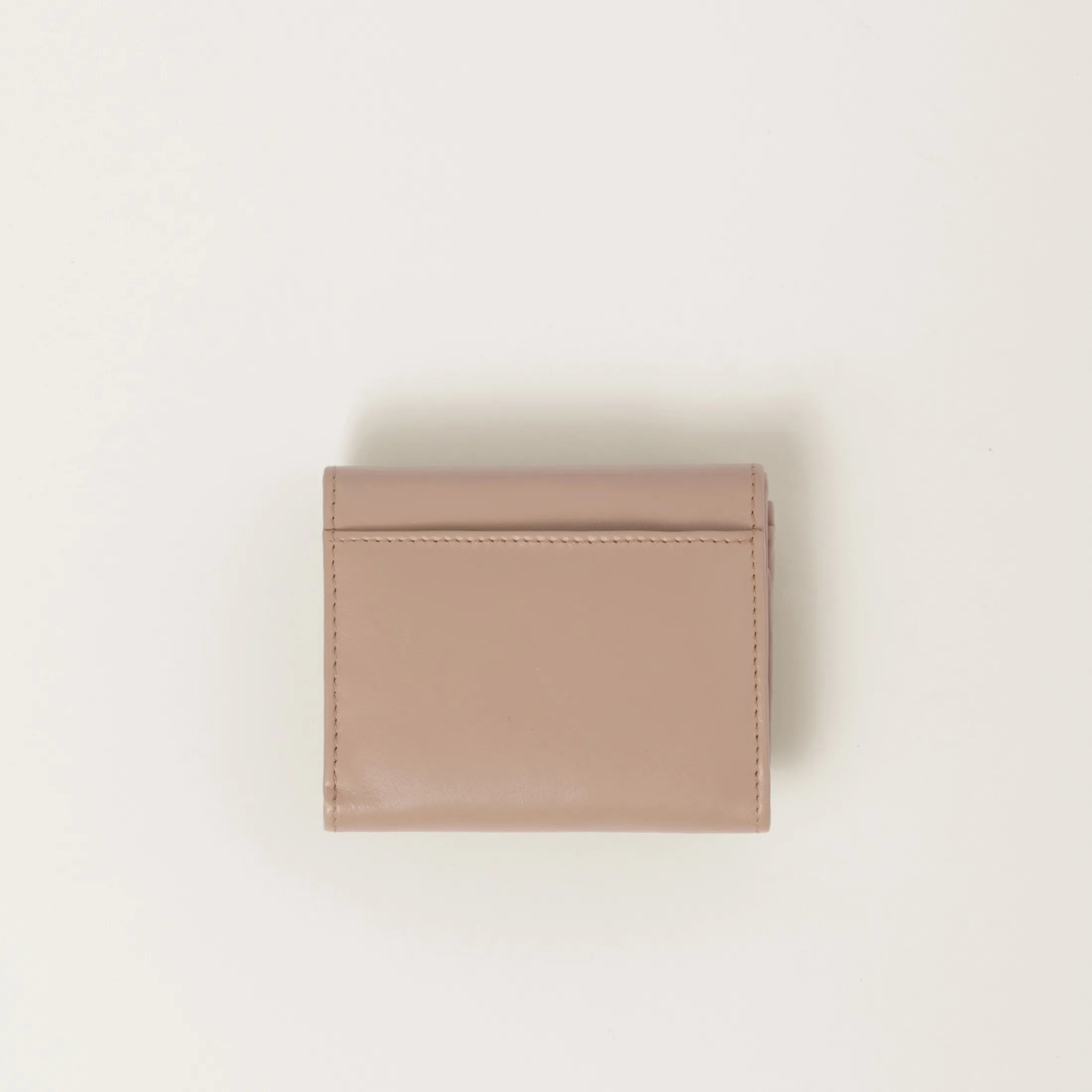 Cameo Small Leather Wallet | Miu Miu