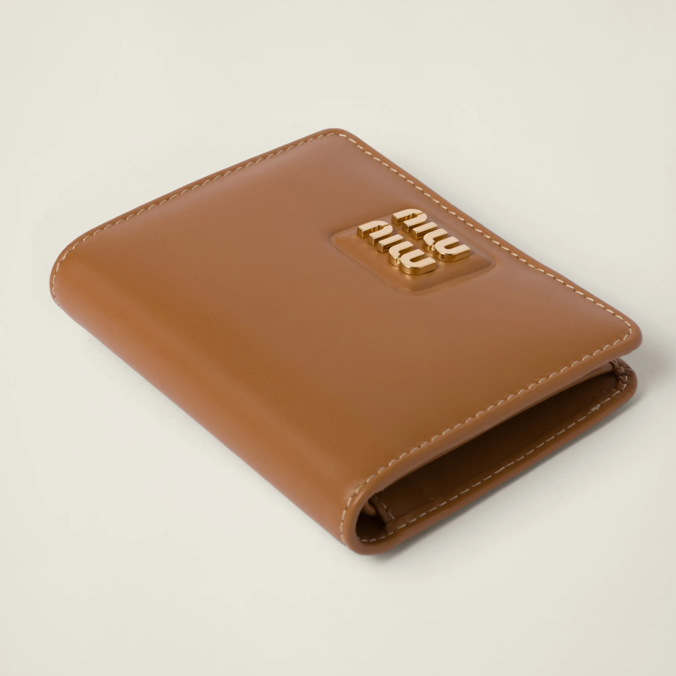 Caramel Small Leather Wallet | Miu Miu