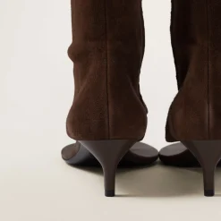Cocoa Brown Suede Thong Boots | Miu Miu