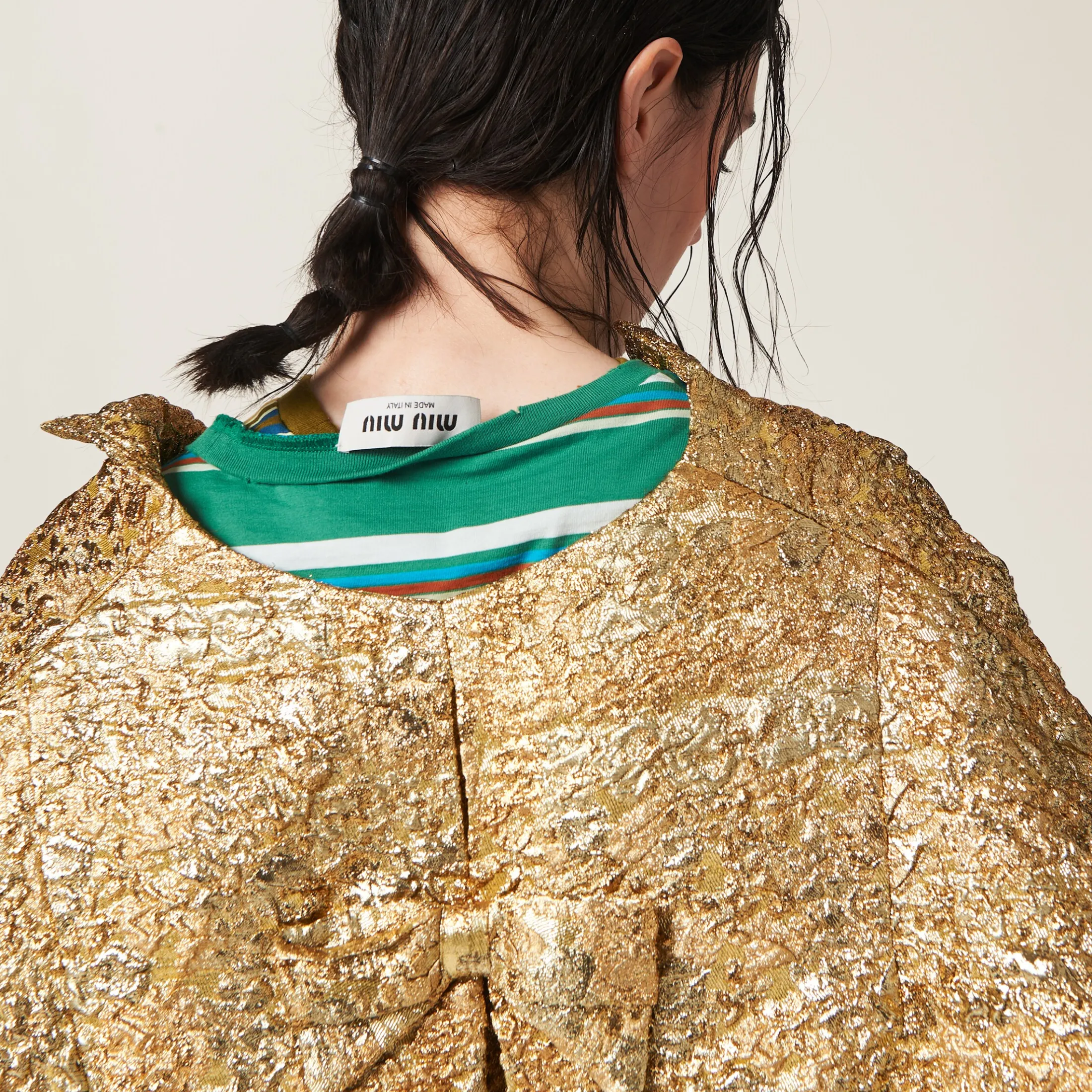 Gold Single-breasted Lamé Cloquet Jacquard Cape | Miu Miu