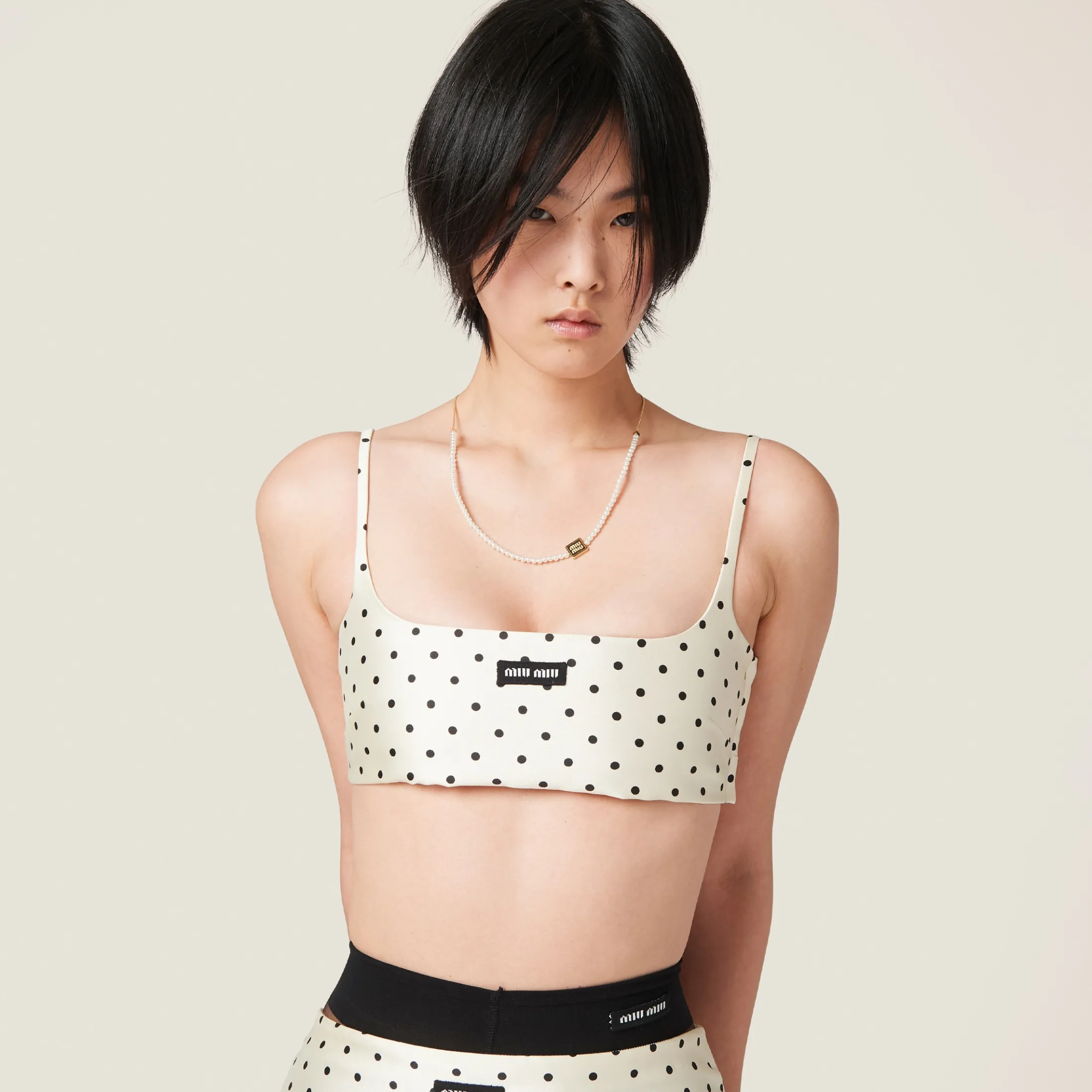Gold/cream Metal Choker With Artificial Pearls | Miu Miu