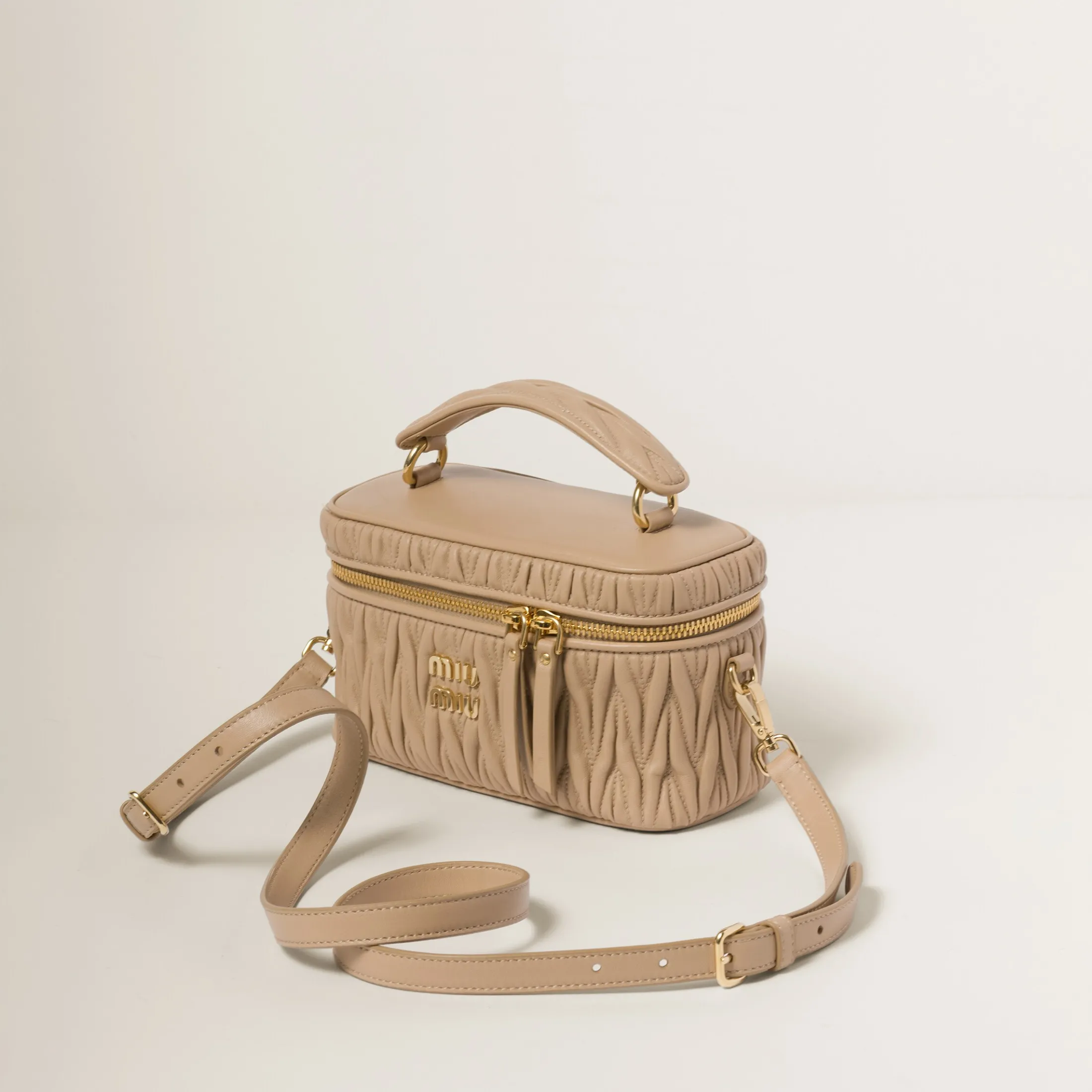 Sand Beige Matelassé Nappa Leather Shoulder Bag | Miu Miu