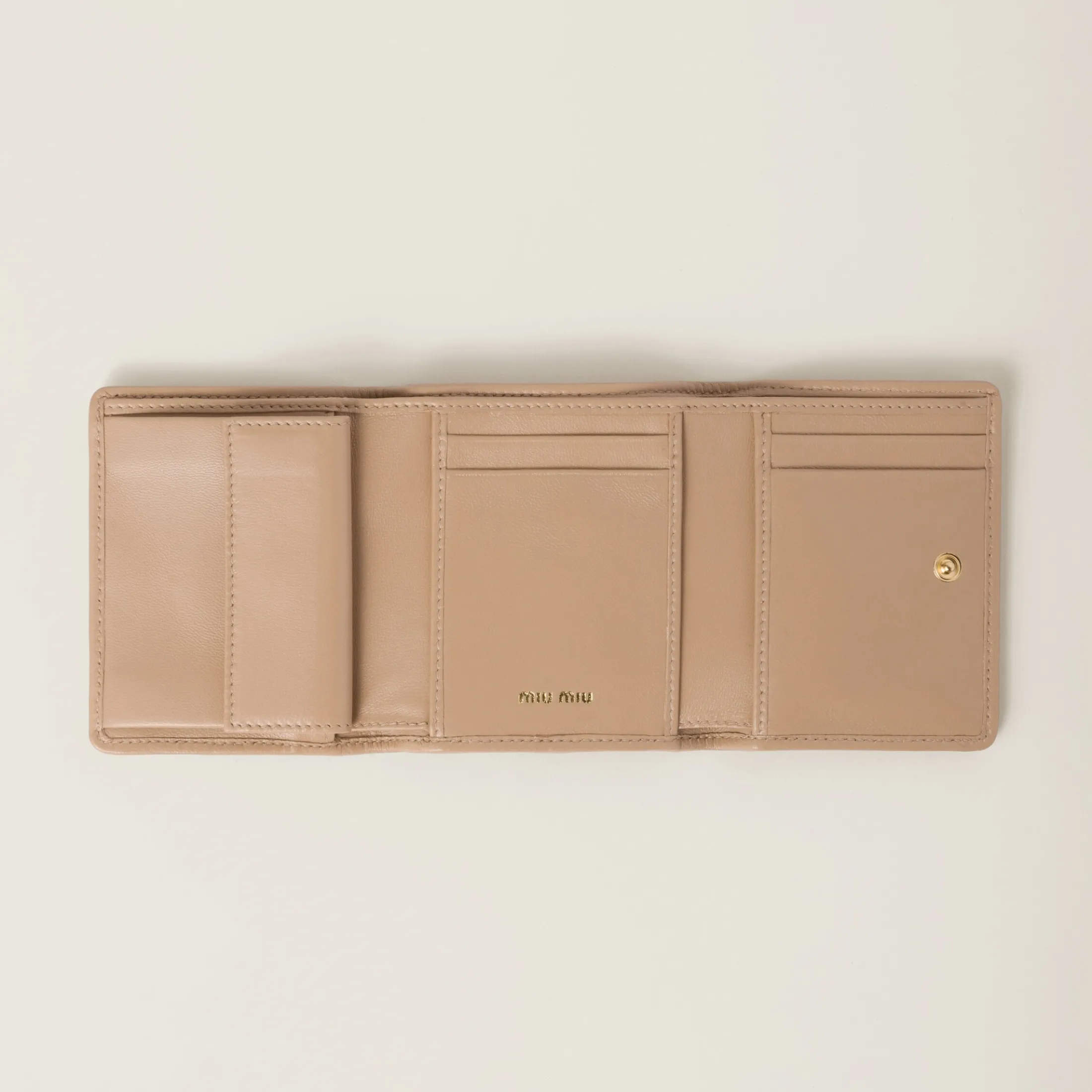 Sand Beige Small Matelassé Nappa Leather Wallet | Miu Miu