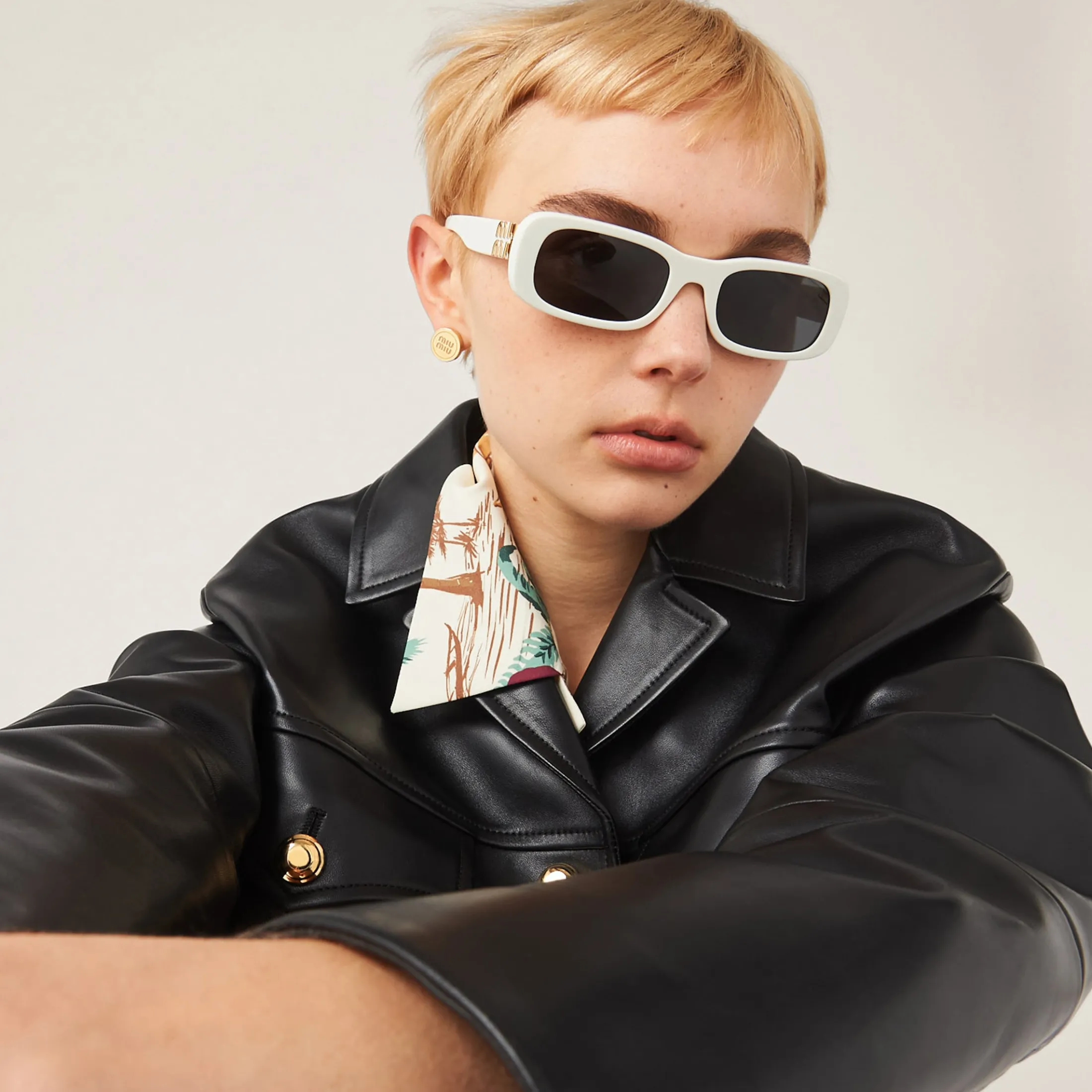 Slate Gray Lenses Miu Glimpse Sunglasses | Miu Miu