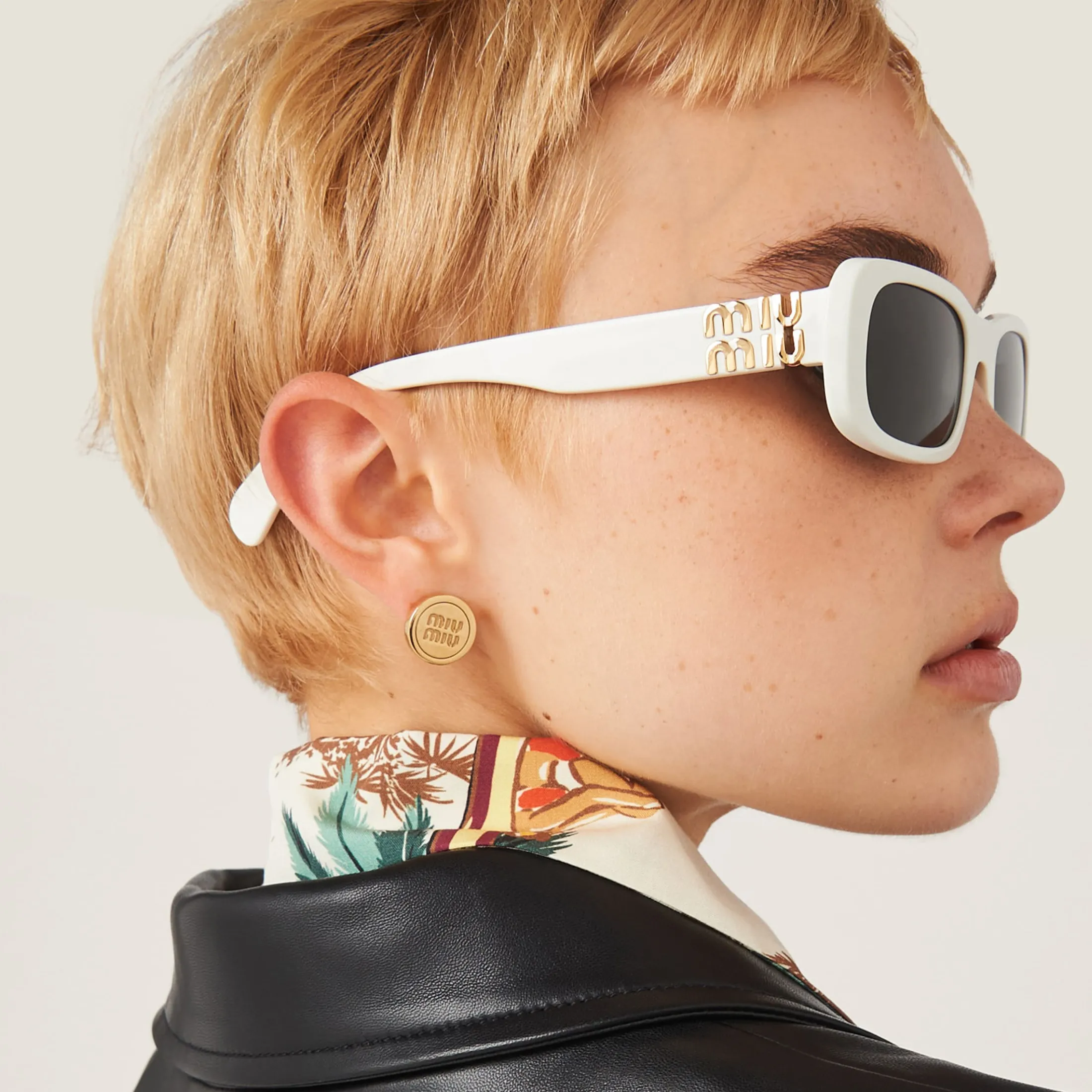 Slate Gray Lenses Miu Glimpse Sunglasses | Miu Miu