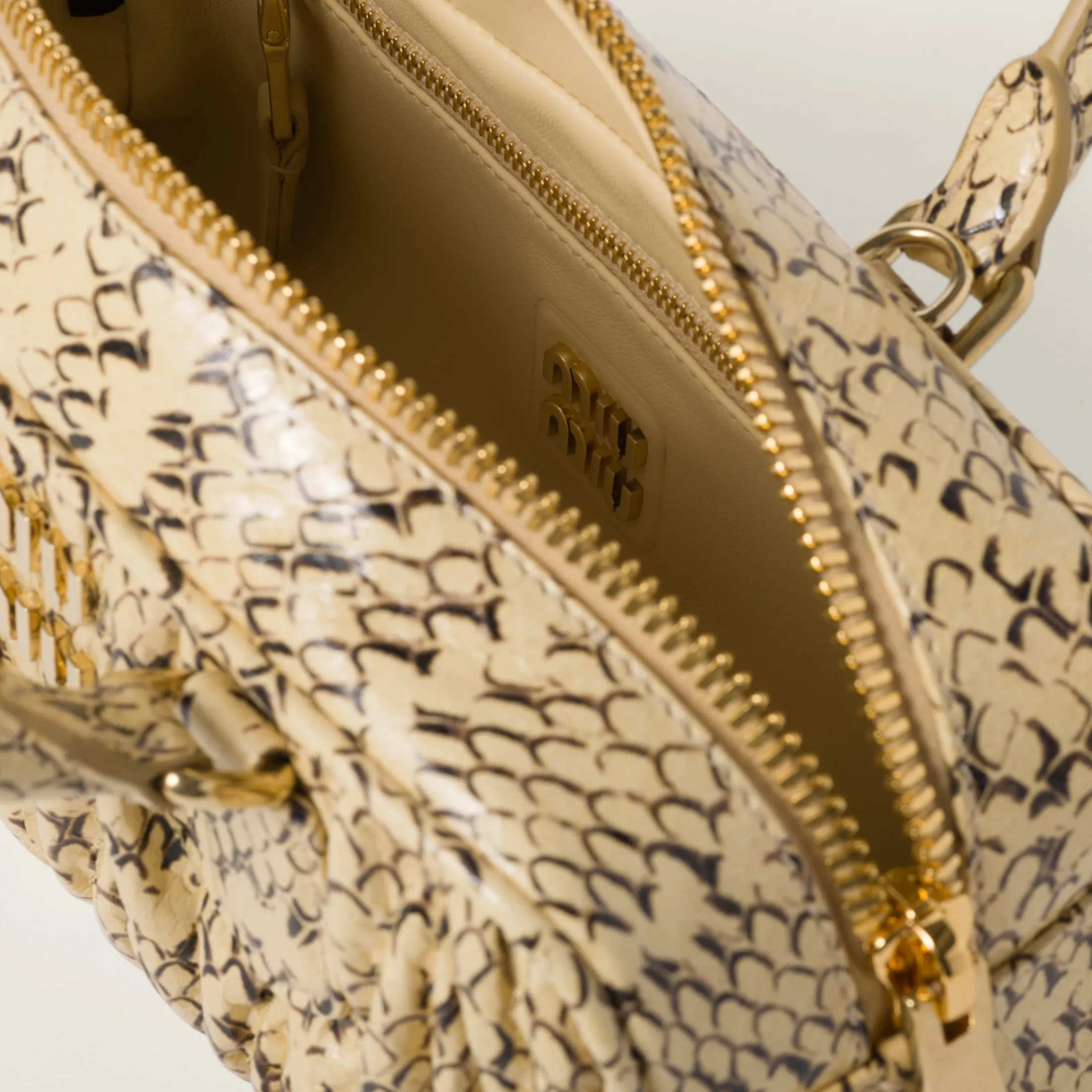 Waxy White Arcadie Whips-print Ayers Snakeskin Bag | Miu Miu