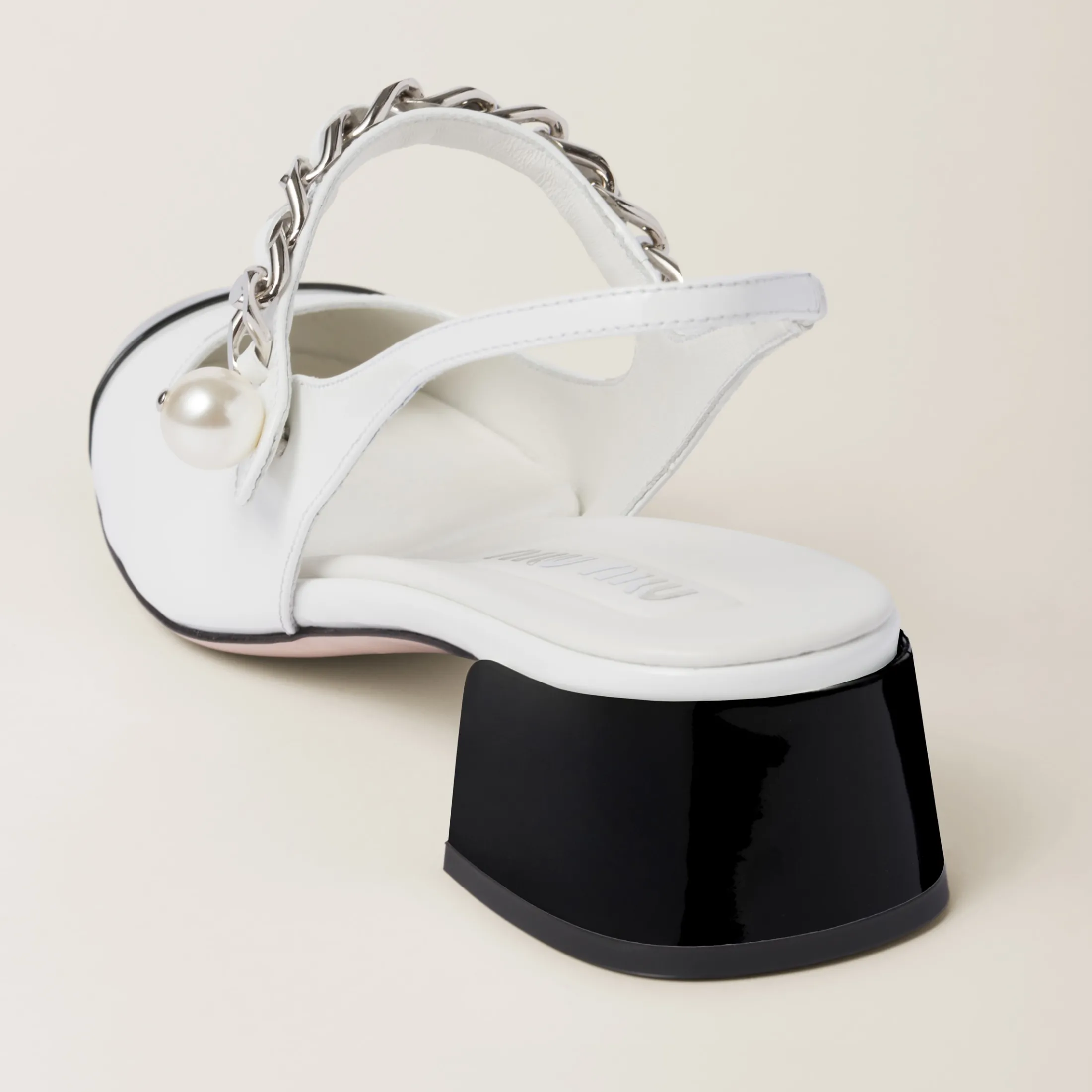 White/black Two-tone Patent Leather Slingback Pumps | Miu Miu